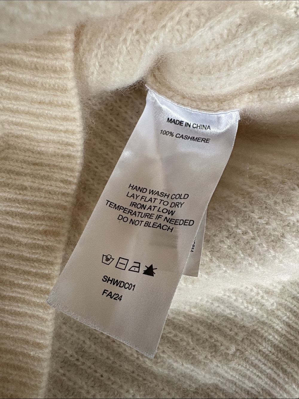 QUINCE Girls 100% Cashmere Ribbed Crewneck Sweater Size 12 - Picture 3 of 3